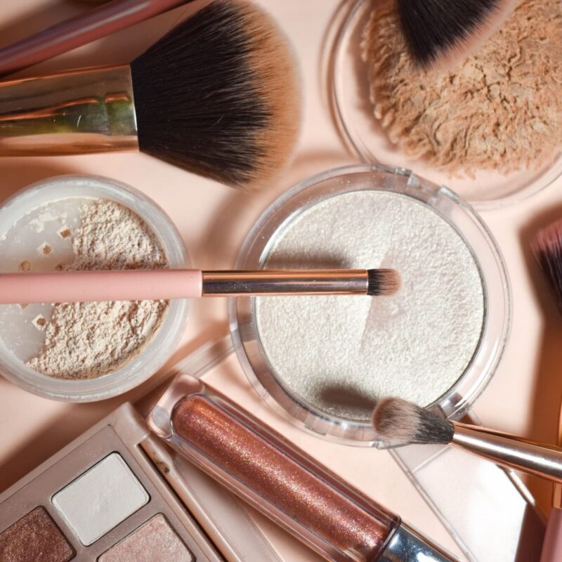 BEAUTE COSMETIQUE 800X800 | FA LOGISTICS Profitez de nos services de transports pour votre domaine d’activité Strasbourg 5