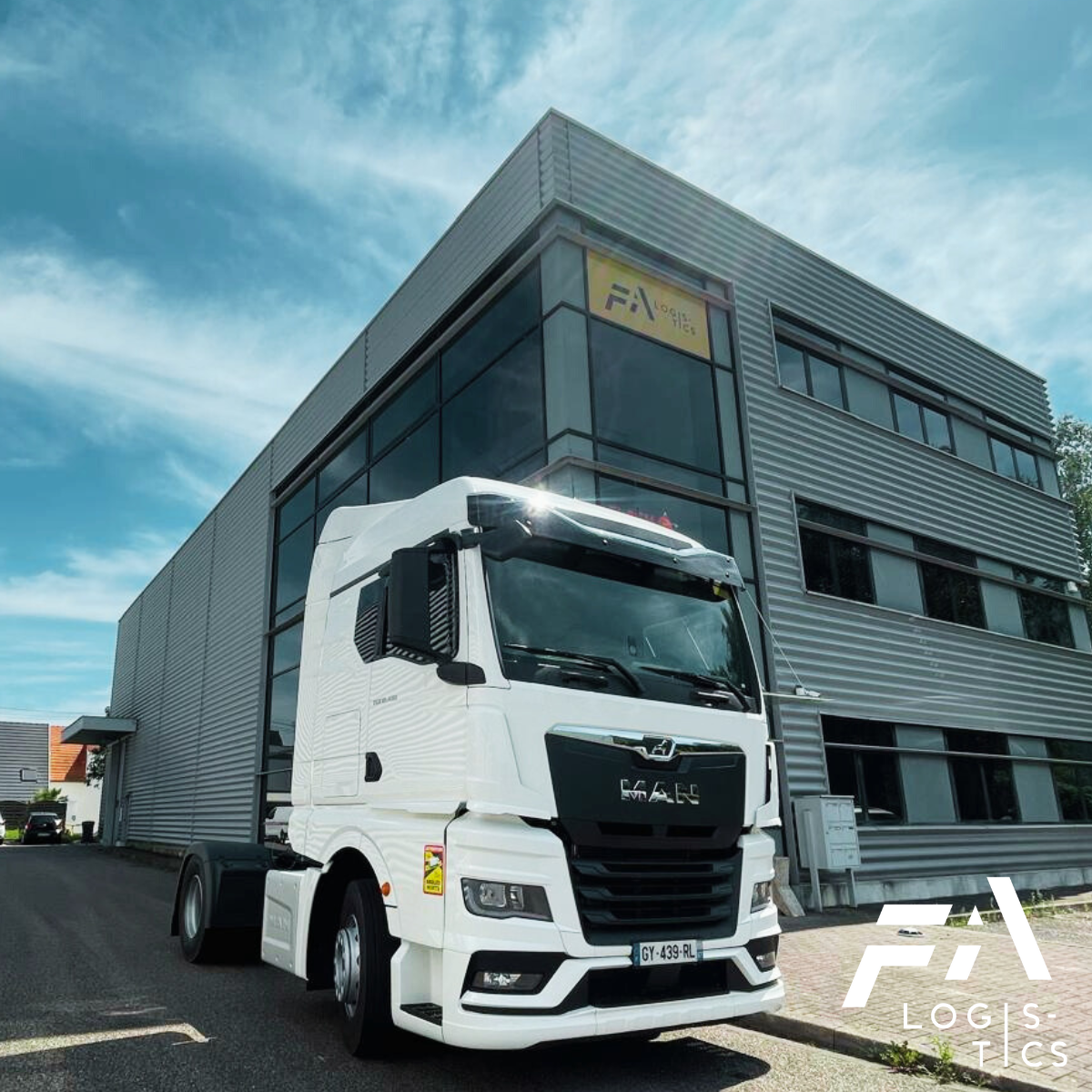 FA LOGISTICS ACQUIERT UN NOUVEAU TRACTEUR MAN ROULANT AU BIOCARBURANT B100 Obernai